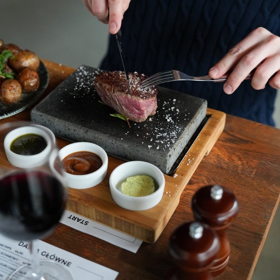 Kreacja reklamowa Praski Butcher