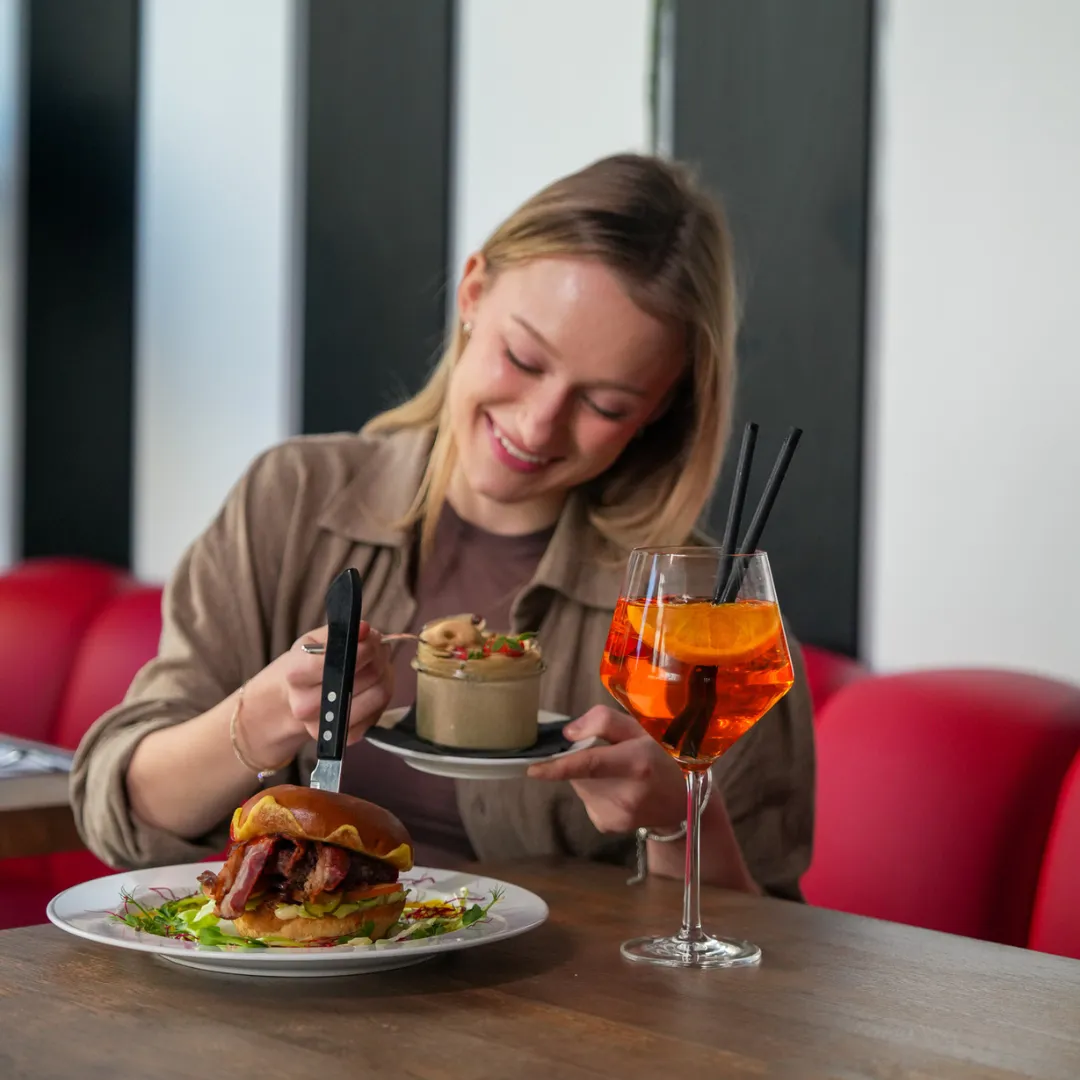 Grafika reklamowa Praski Butcher